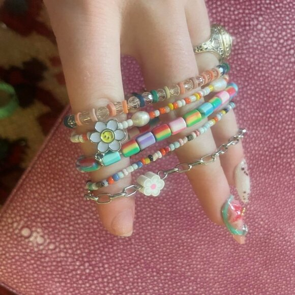 5 piece bracelet stack with assorted patterns - Picture 8 of 8